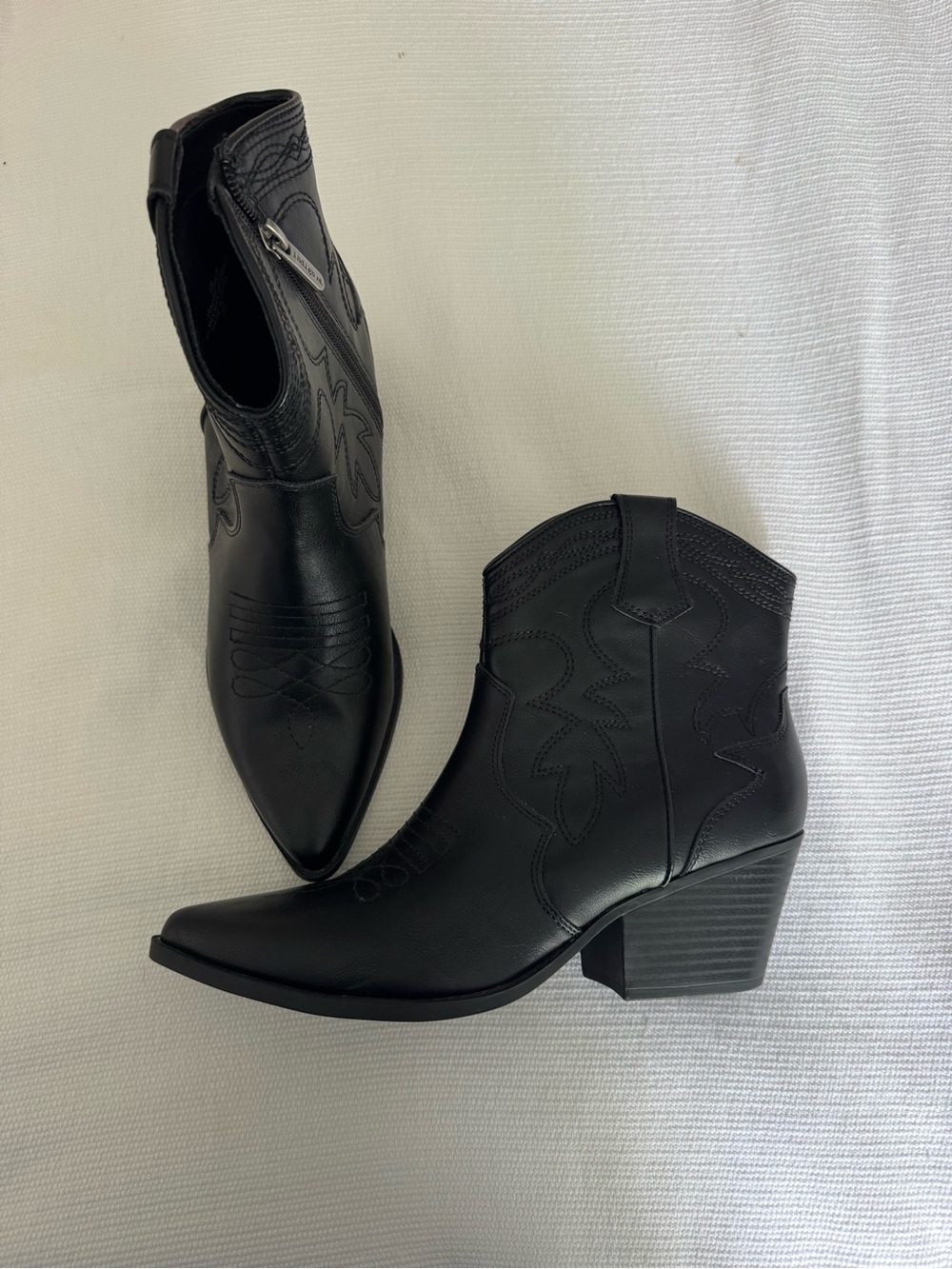 Brand New Women's Black Western Ankle Boots - Sleek Cowboy Heel